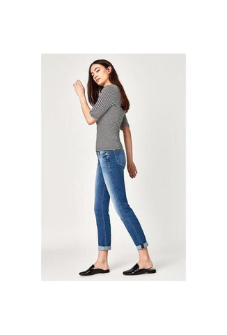 Aline Exposed Button High Rise Skinny