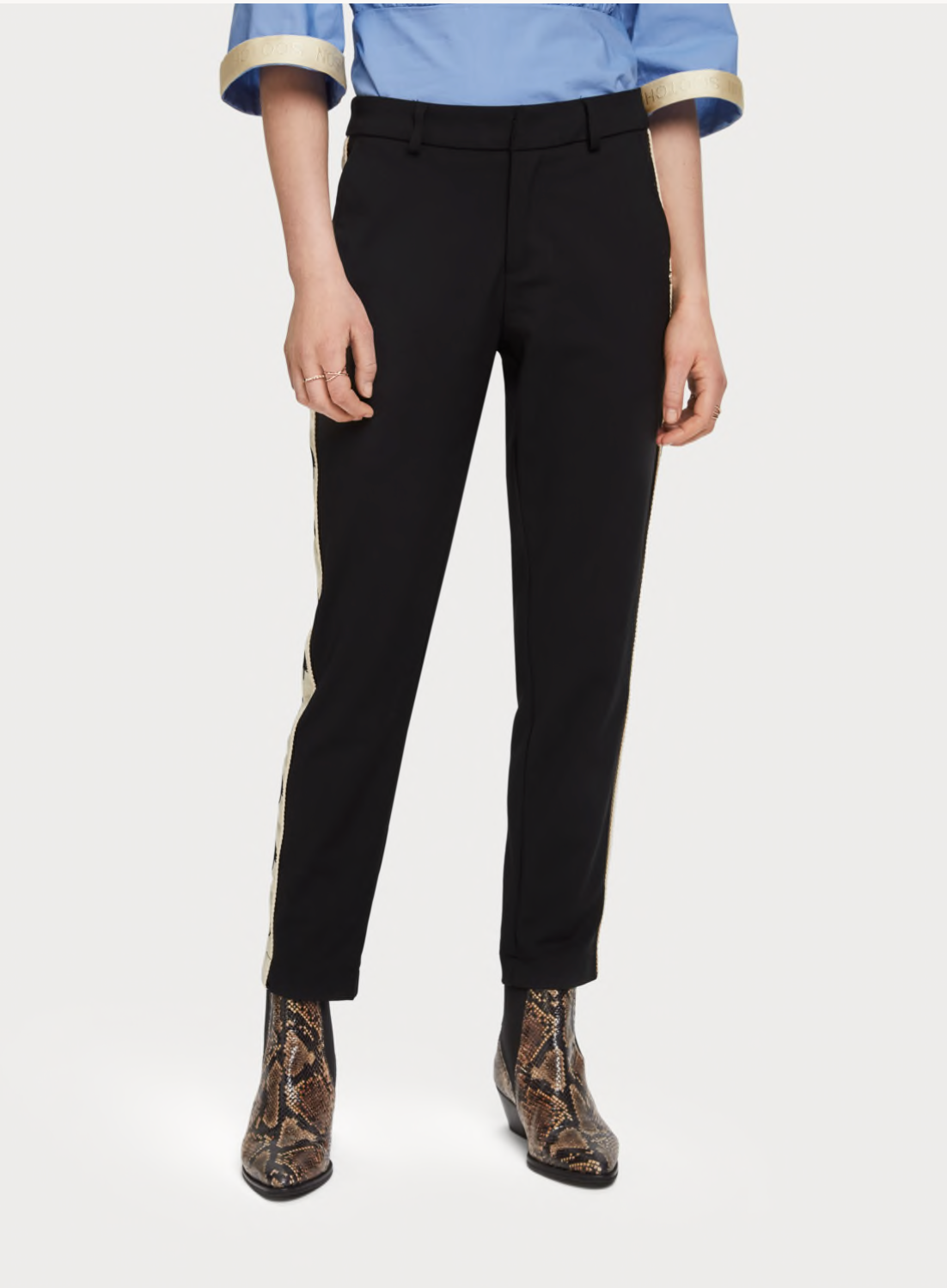 (New) Tailored Pants with Embroidered Side Panel
